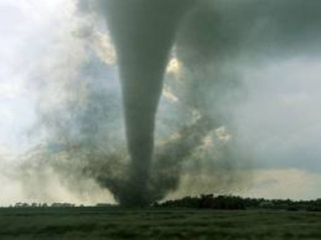 Man Carried a mile across Kansas Tornado