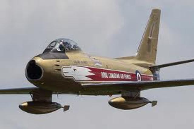 Edward Rickenbacker was born