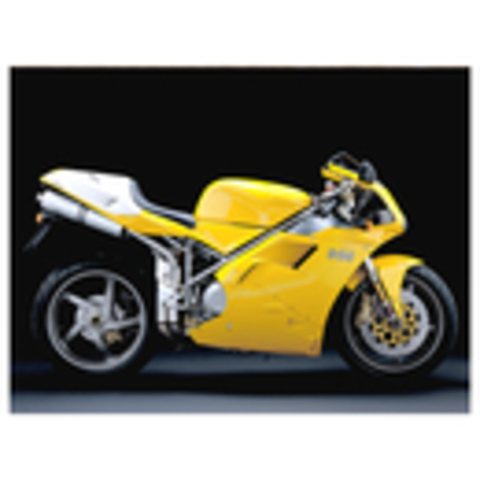 The 996 replaced the 916 in 1999 and quickly became a pride and joy of the Borgo Panigale factory. The 996 was successful in numerous championship and won the world Superbike Championships three times in a row! Many features of the 996 are the same as the