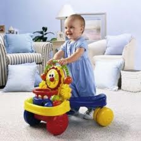 Camina de manera autónoma con apoyo