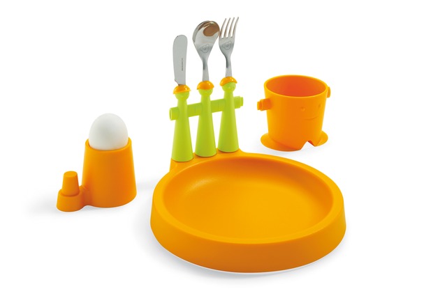 El primer día que comió solito