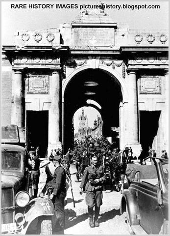 France is invaded (German)