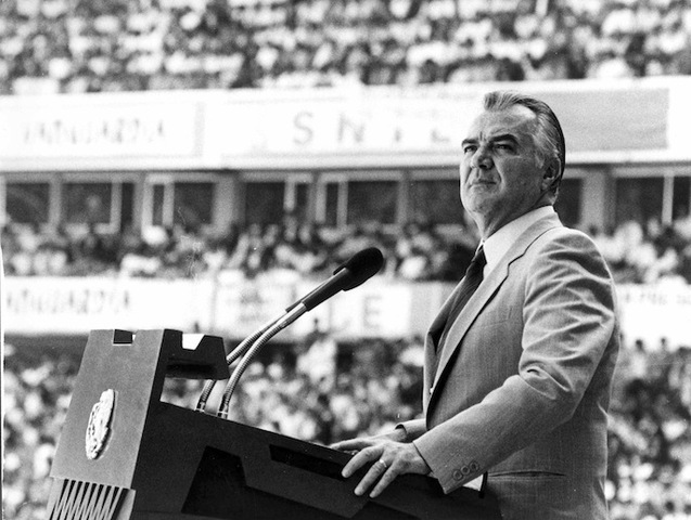 Miguel de la Madrid Hurtado becomes President