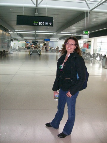 Juliana went to live in Ireland, where she is until now.