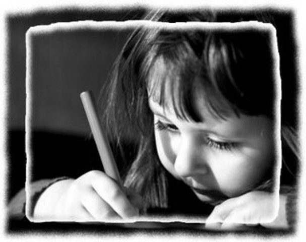 Juliana wrote her first poem with 7 years old