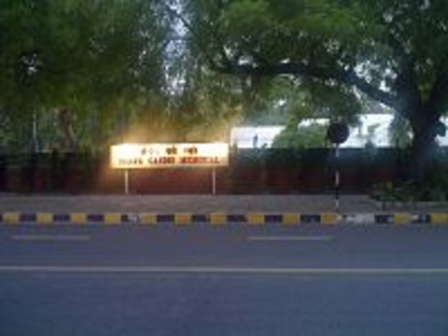 Indira Gandhi killed by two body guards