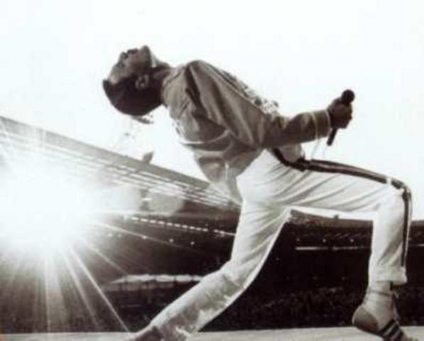 Muere Freddie Mercury