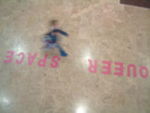 Pase del video-film “Queer Space