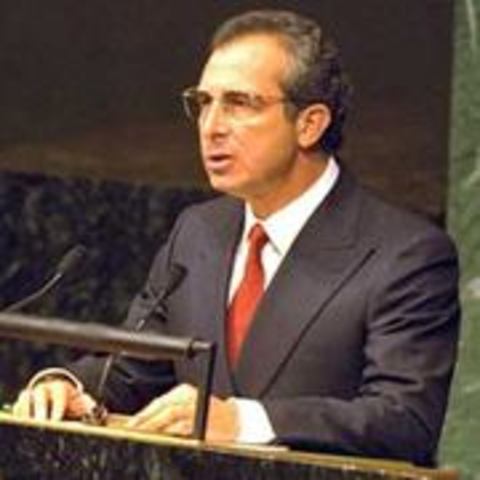 Zedillo takes office