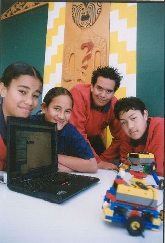 Clover Park Middle School starts its robotics programme