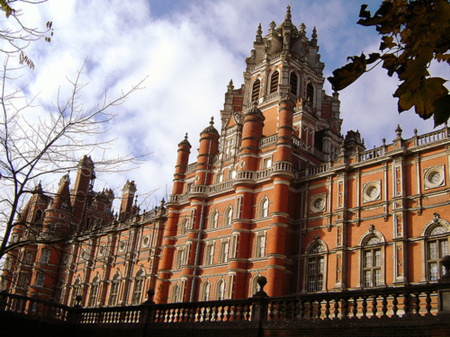 women begin attending University of London