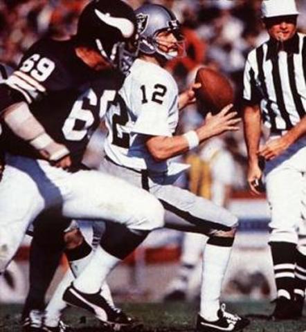 Super Bowl XI
