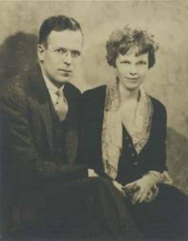 Amelia marries G.P. Putnam