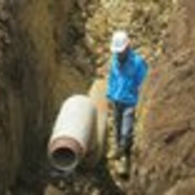 Timeline: BIOGRAFIA (Albert Efrén Bustos Beltrán)