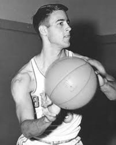 1943 - James King, New Orleans LA, basketball player (Olympic-gold-1968)