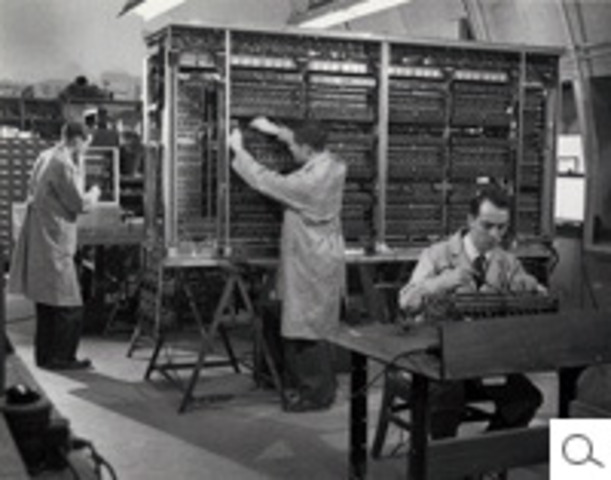 An inspiring summer school on computing at the University of Pennsylvania´s Moore School of Electrical Engineering stimulated construction of stored-program computers at universities and research institutions.