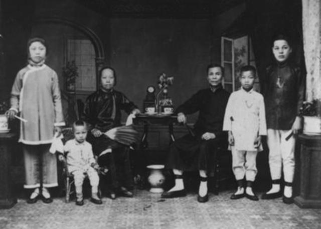 4299  China-born Victorians