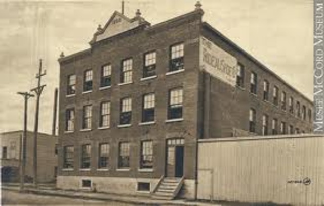 Maisonneuve etablit Montreal