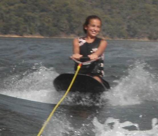 Got up on Kneeboard and Skis