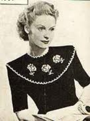 Fashion and Entertainment: Shoulder pads for women