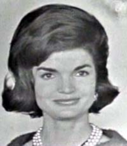 Fashion and Entertainment: Bouffant