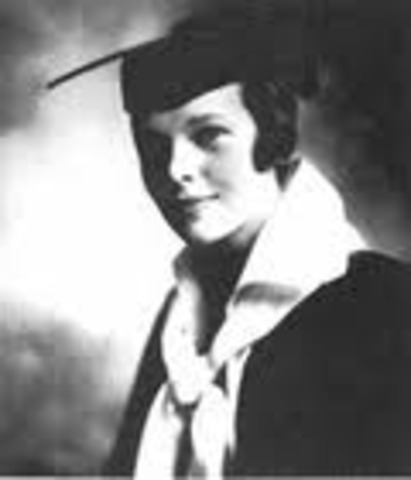 Amelia goes to college