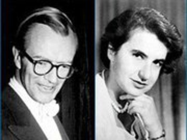 Rosalind Franklin and Maurice Wilkins used an X-ray diffraction image to view structure of DNA.
