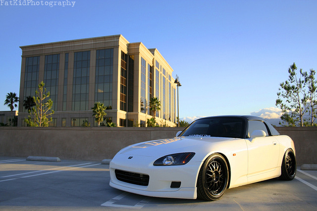 s2000