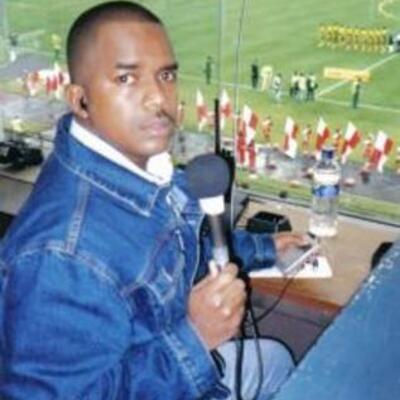 Timeline: biografia de quique Barona