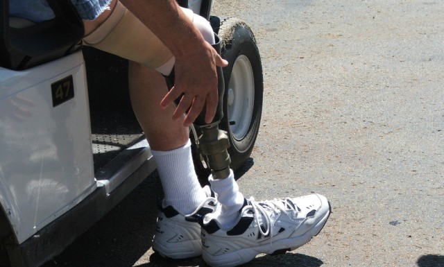 Katniss Finds out Peeta Had to Get a mechanical mm5624