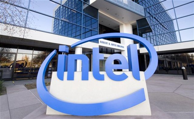Nace la compañia INTEL