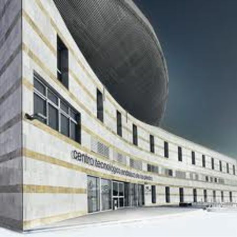 Realizo cursos para llevar maquinaria pesada