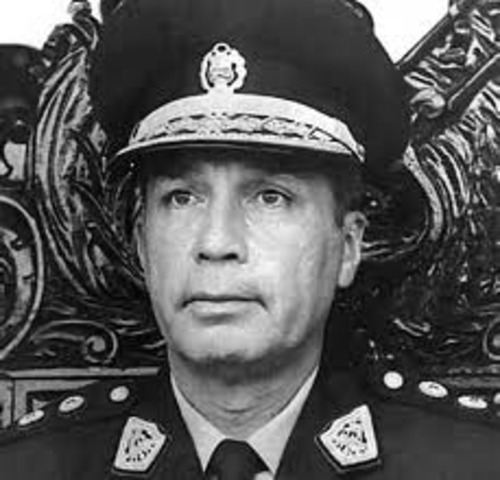 (1975 - 1980) Francisco Morales Bermudez