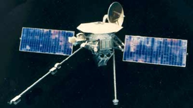 Mariner 10 launched