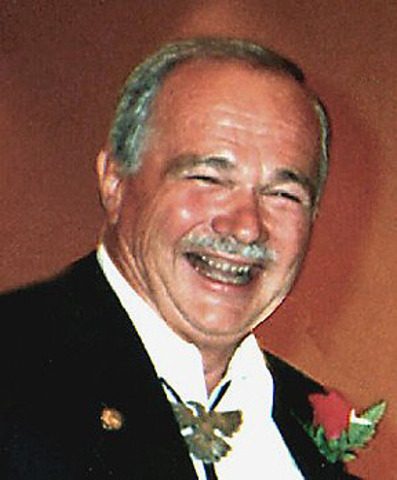 The Lunar Prospector had ashes on it