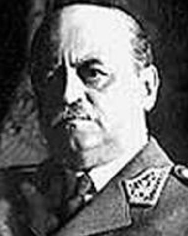 Óscar R. Benavides (1914-1915)