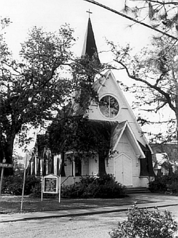 Kelly Family moves to Ocean Springs, MS