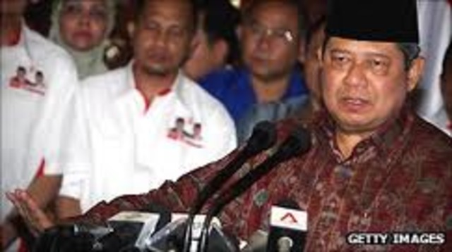 First-ever presidental elections are held