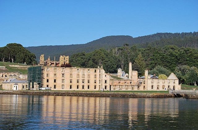 Port Arthur Is colonised