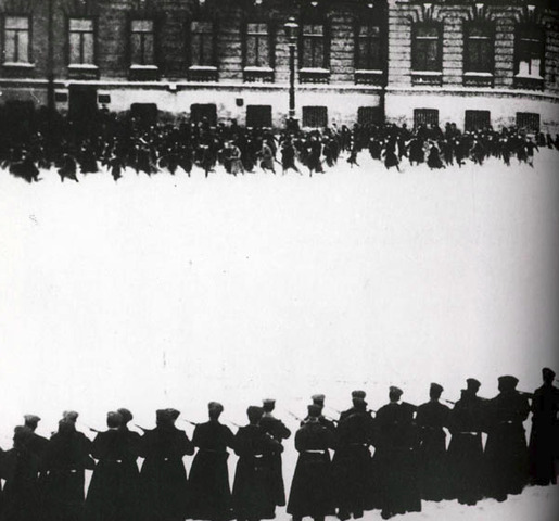Revolución de 1905 - Domingo sangriento