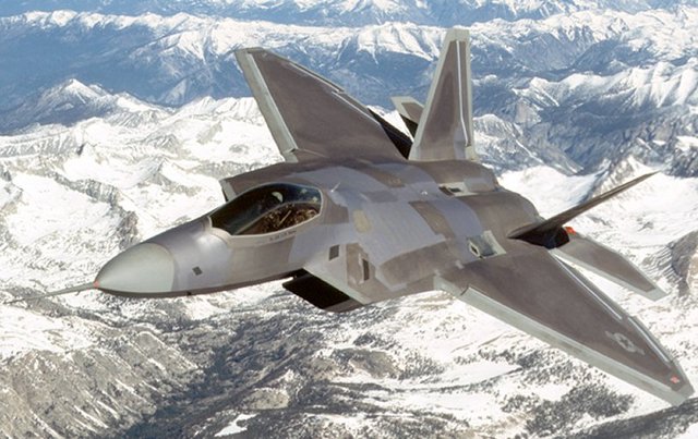F-22 takes flight: 1997
