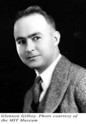 RECIBE GRADO DE DOCTOR EN CIENCIAS TECNICA