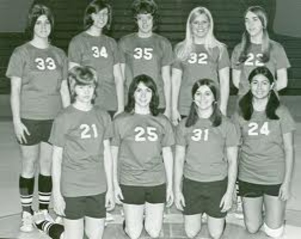 Womens full court basketball