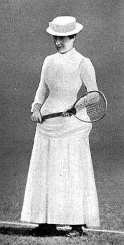 First womens singles match played in Wimbledon