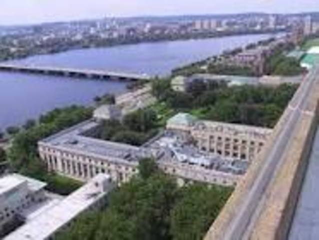 Creacion Postgrado en MIT