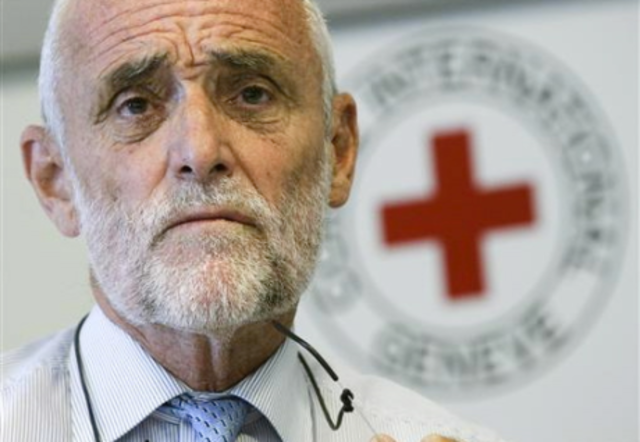 Red Cross chief visits Syria as killings continue
