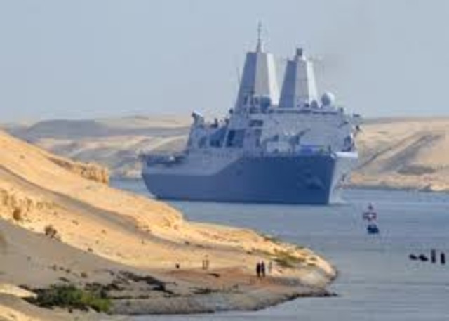Suez canal opens