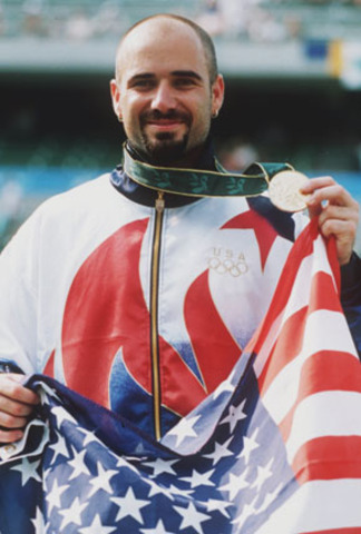 Wins the gold at the 1996 Olympics