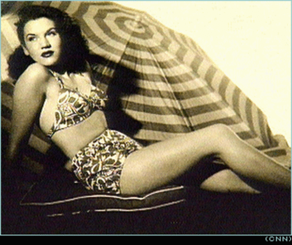 Fashion and Enetertainment: Bikinis