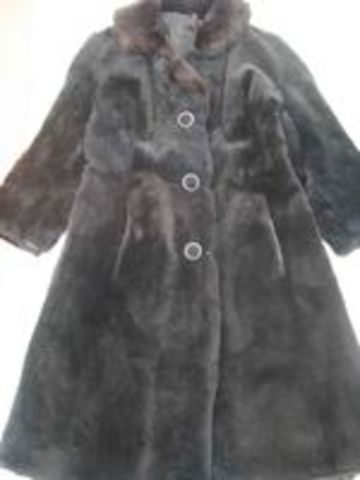 Fashion: The creation of the kangaroo cloak